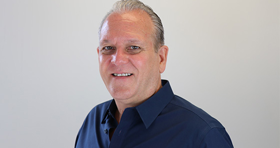 Mintz + Hoke Managing Principal and CEO Ron Perine inducted into the 2021 Ad Club CT Hall of Fame